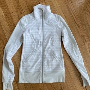 Lululemon white and gray ready to run jacket